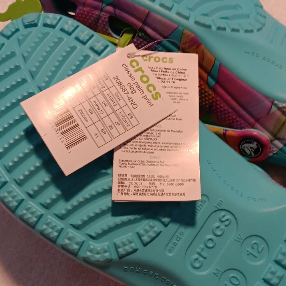 NWT Crocs classic palm print clog size 10 men's, 12 women's - Picture 7 of 7
